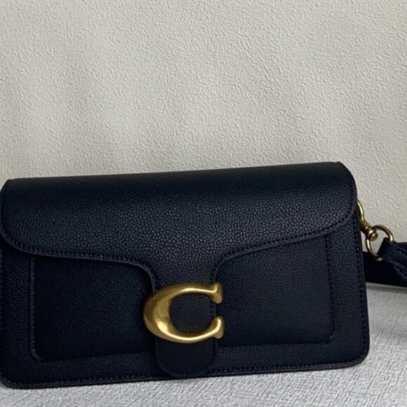 Coach Black Petite Flap Bag with Golden Latch - Picture 3 of 8